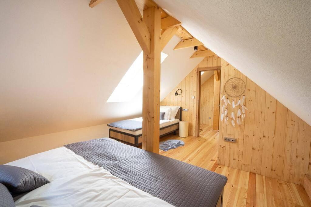 A Nest Under The Karawanks Villa Zirovnica Exterior photo
